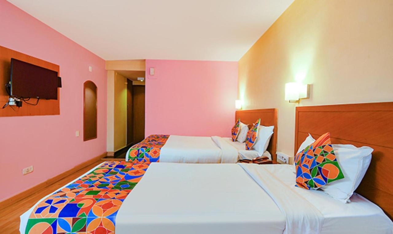 Fabhotel Khems Shoram Palace Road Ooty Exterior foto