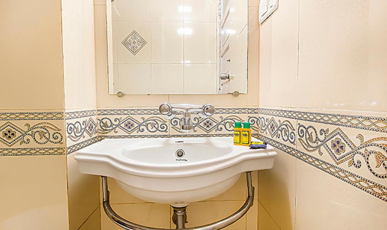 Fabhotel Khems Shoram Palace Road Ooty Exterior foto