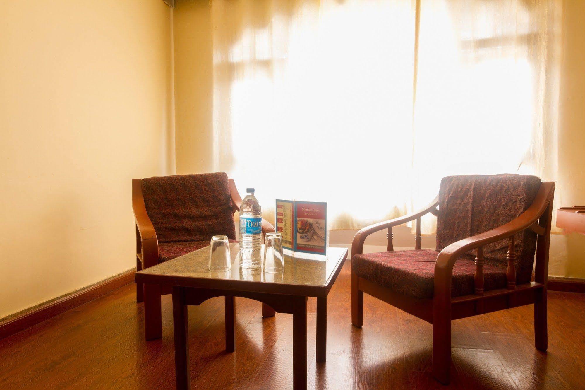 Fabhotel Khems Shoram Palace Road Ooty Exterior foto