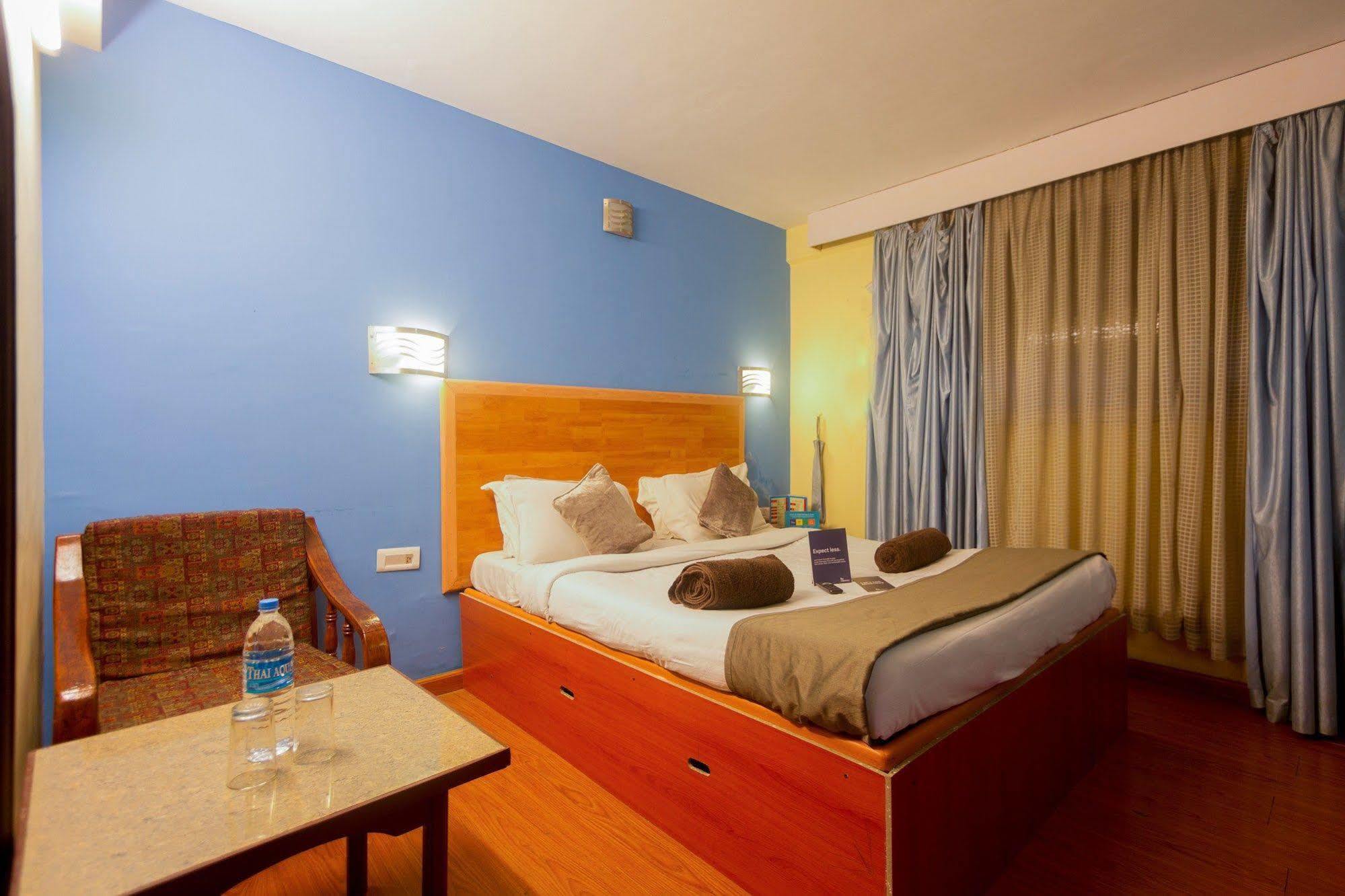 Fabhotel Khems Shoram Palace Road Ooty Exterior foto